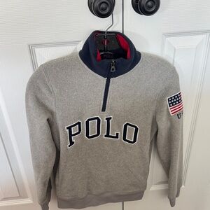 Polo by Ralph Lauren Boy’s Gray Zip-Up Sweater with Flag Patch size M (10-12)